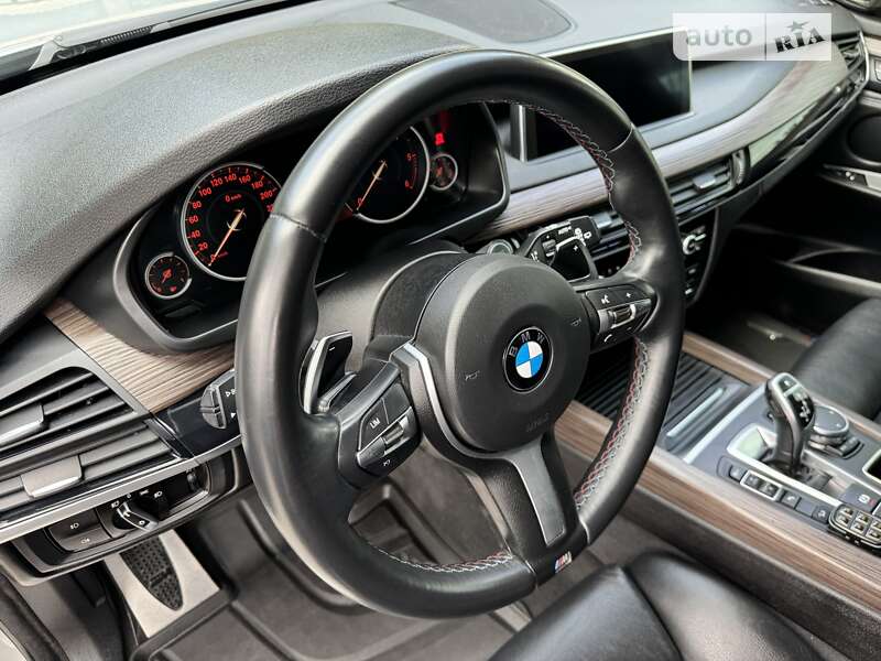Позашляховик / Кросовер BMW X5 2015 в Києві