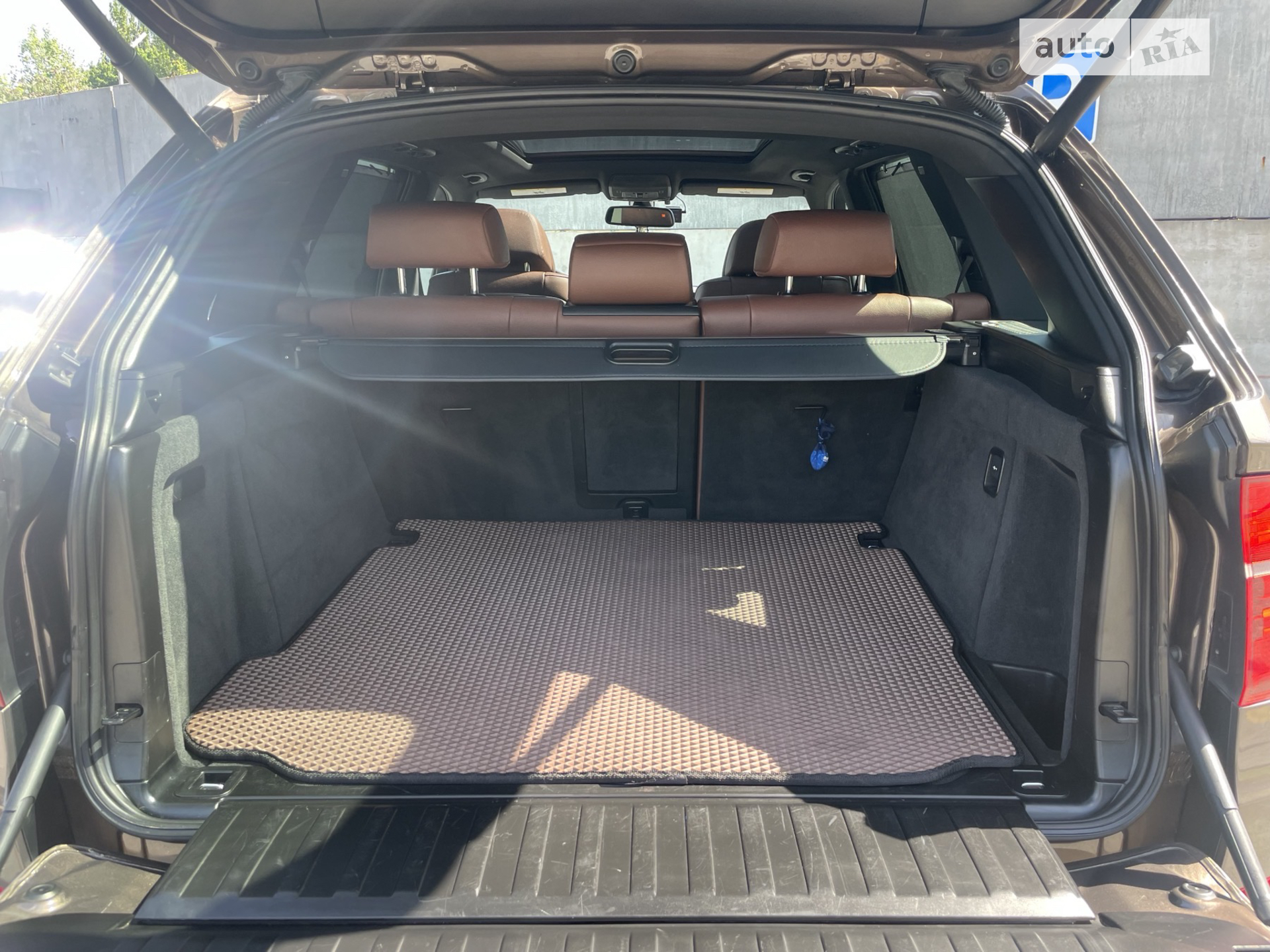 2011 BMW X5 - мініатюра 11