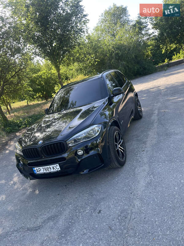 Позашляховик / Кросовер BMW X5 2014 в Дніпрі