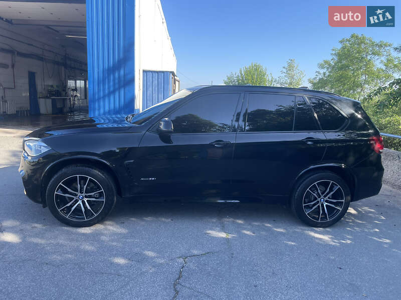 Позашляховик / Кросовер BMW X5 2014 в Дніпрі