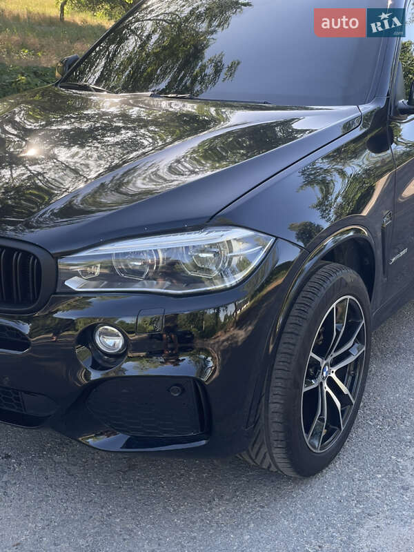 Позашляховик / Кросовер BMW X5 2014 в Дніпрі