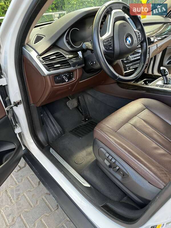 Позашляховик / Кросовер BMW X5 2015 в Теплодарі фото 3 Позашляховик / Кросовер BMW X5 2015 в Теплодарі
