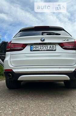 Позашляховик / Кросовер BMW X5 2015 в Теплодарі