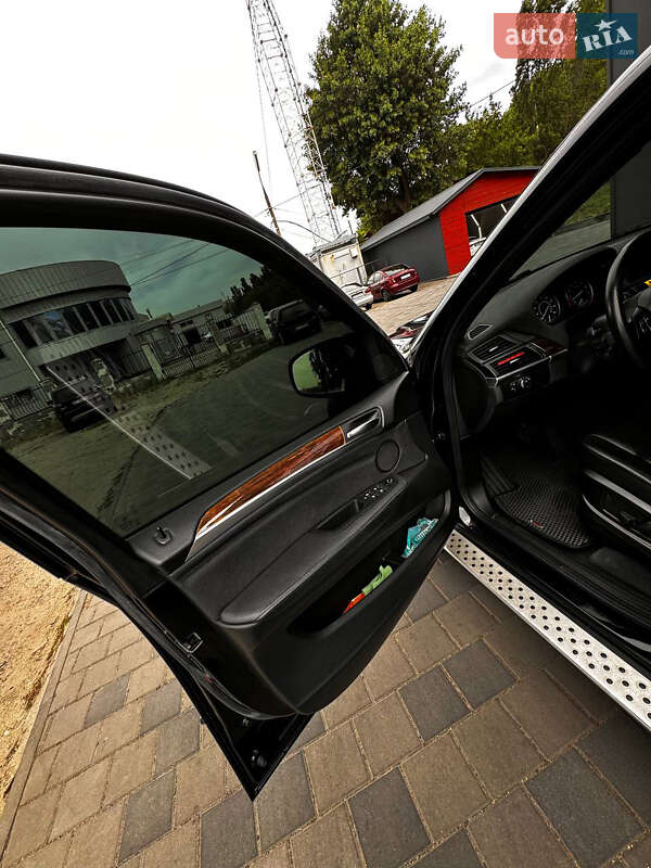 Позашляховик / Кросовер BMW X5 2012 в Запоріжжі