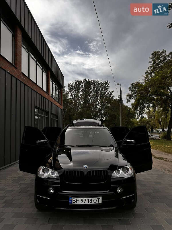 Позашляховик / Кросовер BMW X5 2012 в Запоріжжі