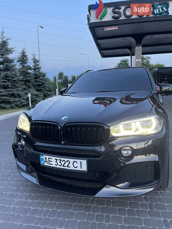 Внедорожник / Кроссовер BMW X5 2014 в Днепре