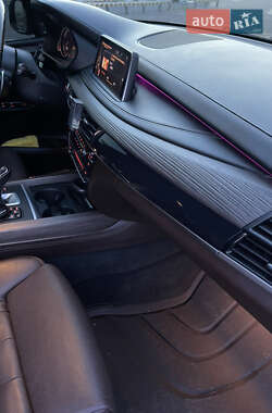 Внедорожник / Кроссовер BMW X5 2014 в 
