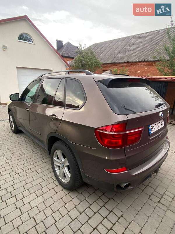 Внедорожник / Кроссовер BMW X5 2012 в Хмельницком