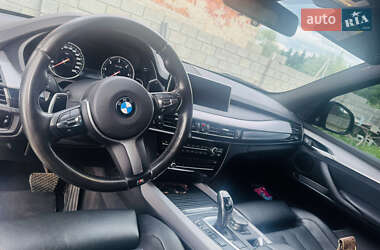 Внедорожник / Кроссовер BMW X5 2016 в Старом Самборе
