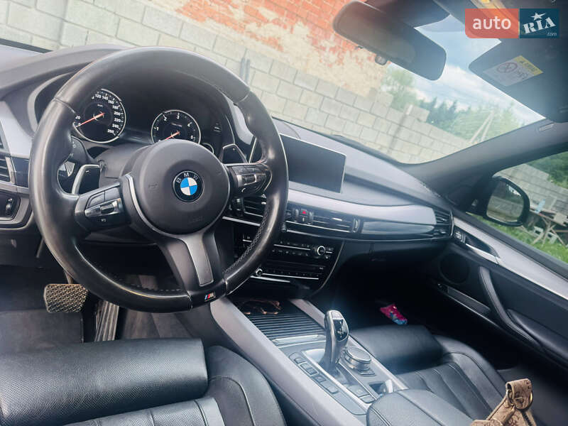 Внедорожник / Кроссовер BMW X5 2016 в Старом Самборе