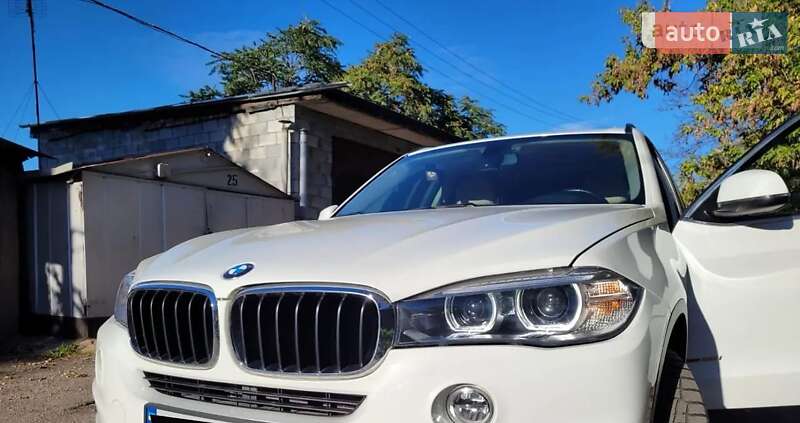 Позашляховик / Кросовер BMW X5 2014 в Кривому Розі