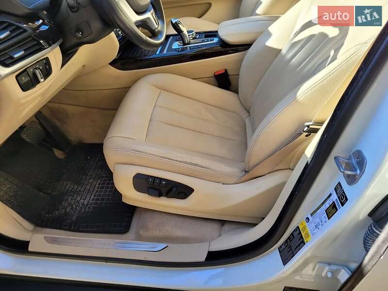 Позашляховик / Кросовер BMW X5 2014 в Кривому Розі