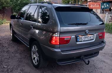 Позашляховик / Кросовер BMW X5 2004 в 