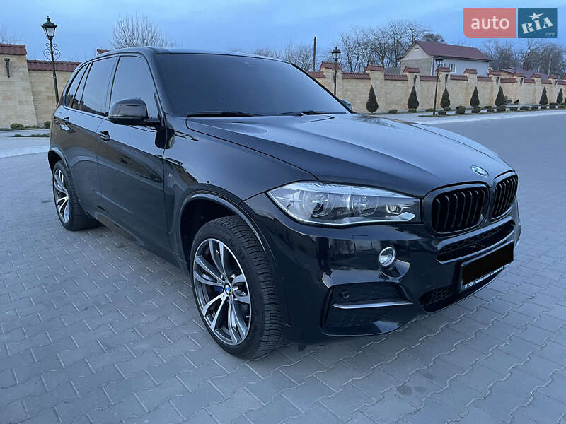 Внедорожник / Кроссовер BMW X5 2015 в Измаиле