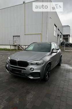 Позашляховик / Кросовер BMW X5 2017 в Києві