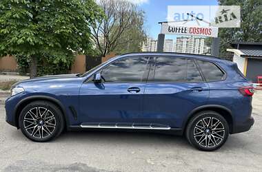 Внедорожник / Кроссовер BMW X5 2020 в Киеве