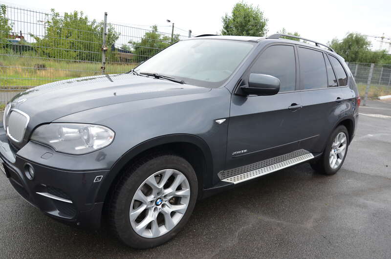 Позашляховик / Кросовер BMW X5 2012 в Києві