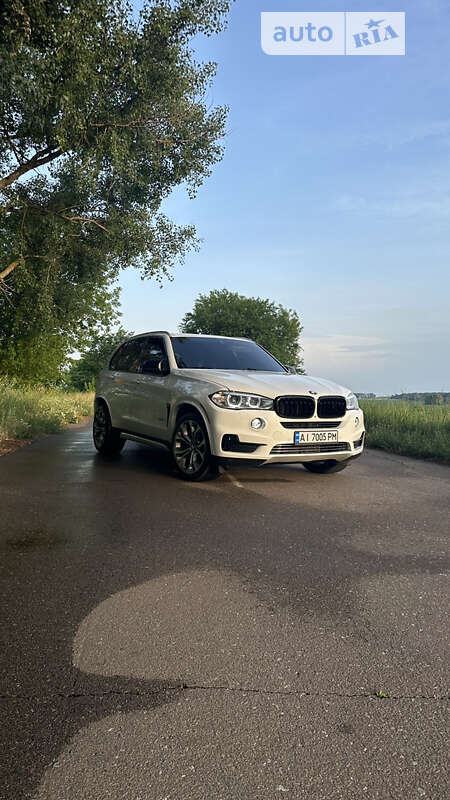 Внедорожник / Кроссовер BMW X5 2014 в Березане