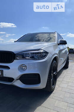 Позашляховик / Кросовер BMW X5 2015 в Рівному