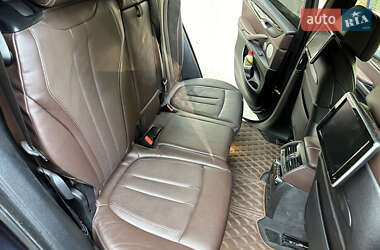 Позашляховик / Кросовер BMW X5 2014 в 