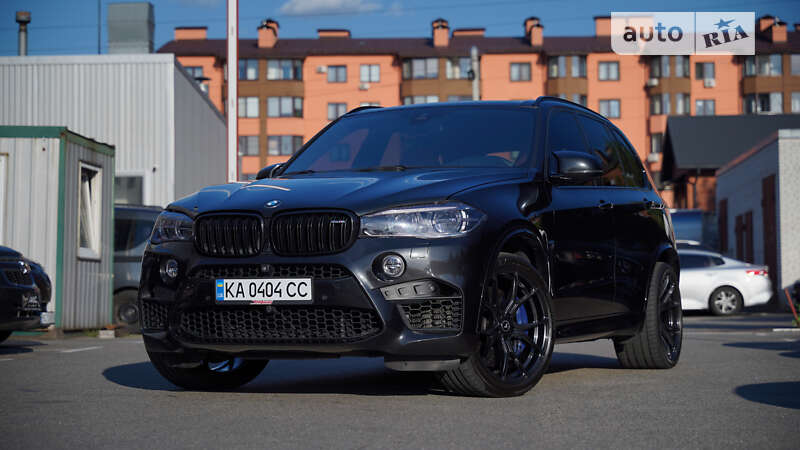 Внедорожник / Кроссовер BMW X5 2018 в Вишневом