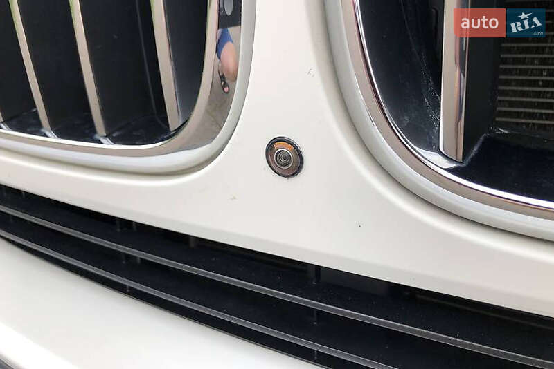 Внедорожник / Кроссовер BMW X5 2017 в Львове