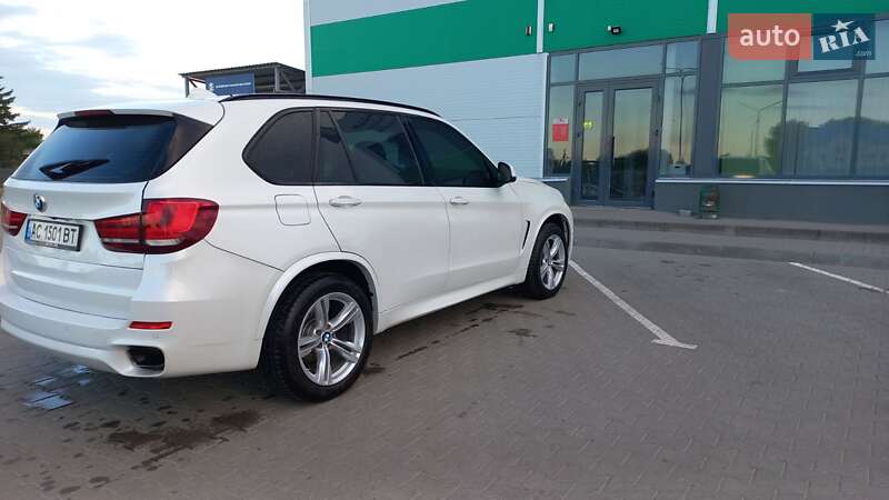 Внедорожник / Кроссовер BMW X5 2016 в Нововолынске