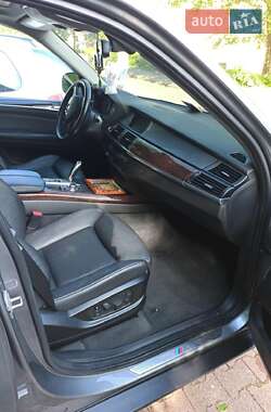 Внедорожник / Кроссовер BMW X5 2011 в Коростышеве