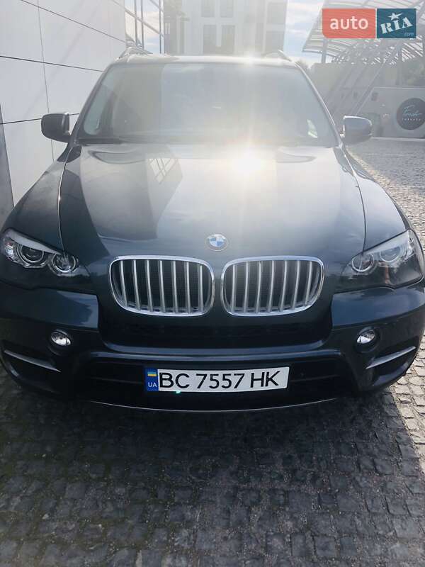 Позашляховик / Кросовер BMW X5 2011 в Львові