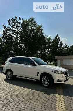 Внедорожник / Кроссовер BMW X5 2014 в 
