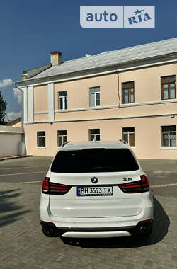 Внедорожник / Кроссовер BMW X5 2014 в 