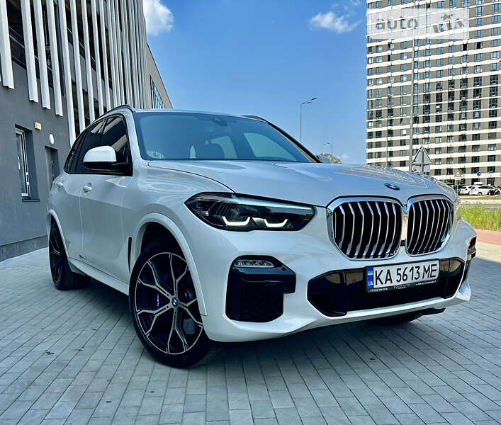 Внедорожник / Кроссовер BMW X5 2020 в Киеве
