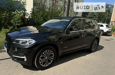 Позашляховик / Кросовер BMW X5 2016 в Києві