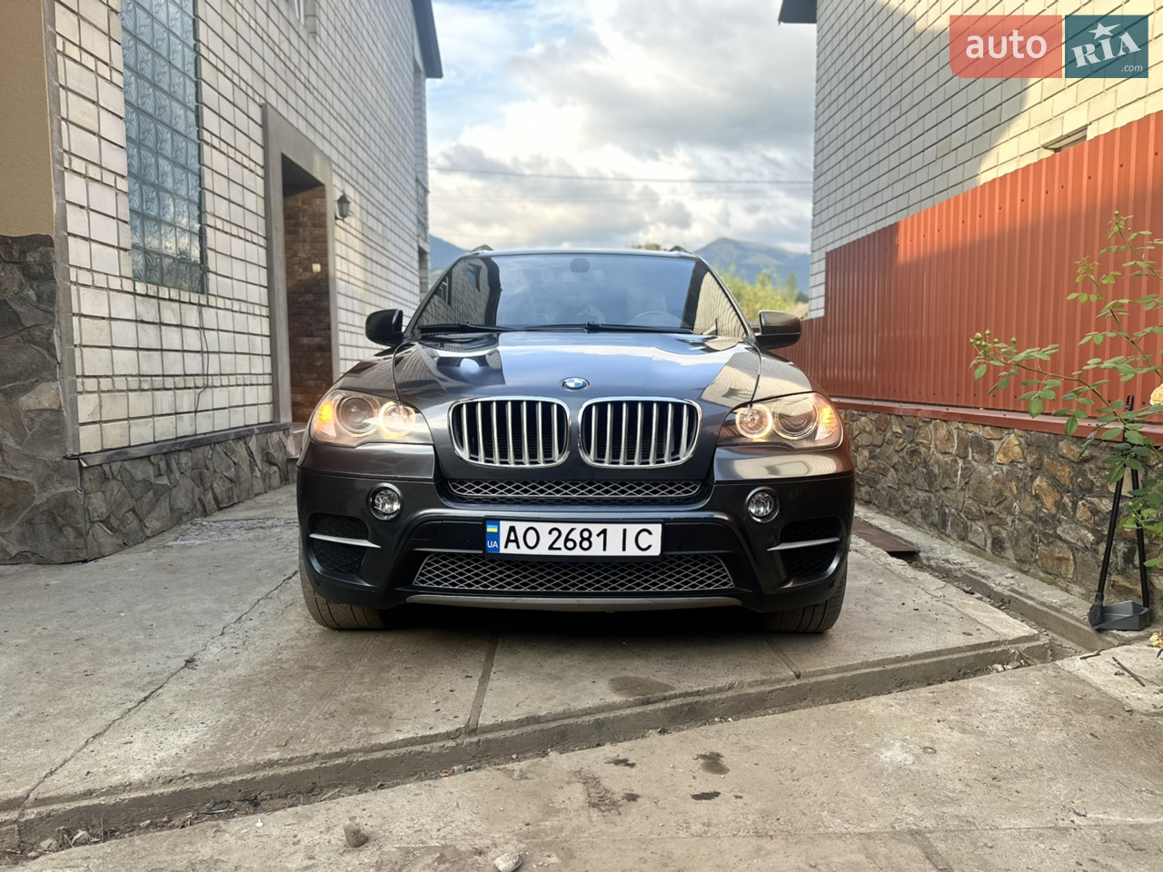 2011 BMW X5 - мініатюра 11