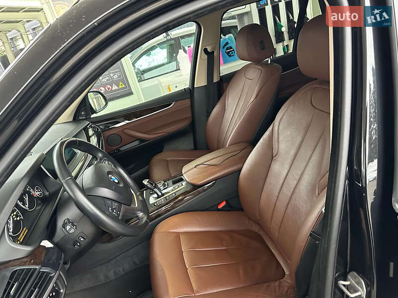 Позашляховик / Кросовер BMW X5 2015 в Львові