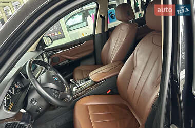 Внедорожник / Кроссовер BMW X5 2015 в 