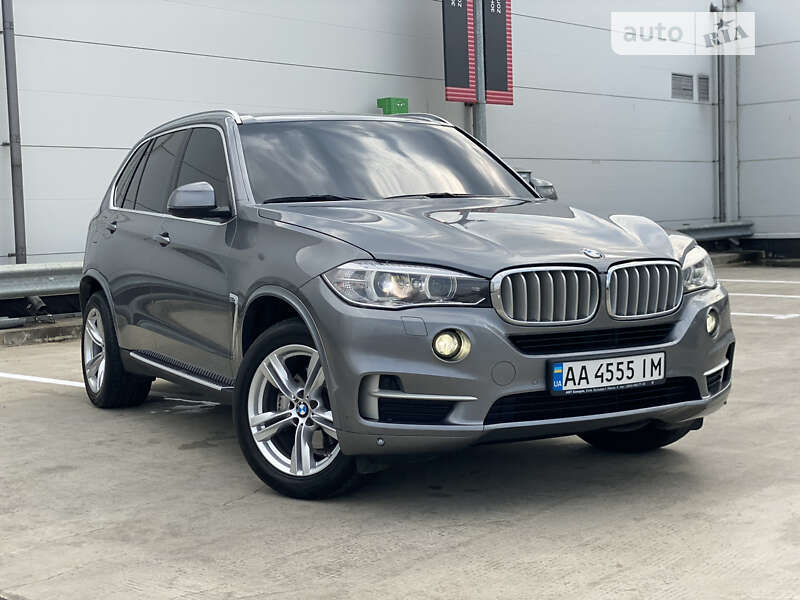 Внедорожник / Кроссовер BMW X5 2016 в Киеве