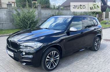 Позашляховик / Кросовер BMW X5 2016 в Рівному