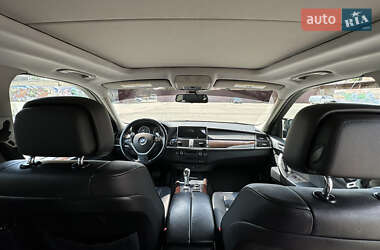 Внедорожник / Кроссовер BMW X5 2012 в 
