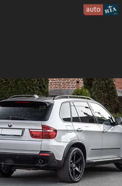 Внедорожник / Кроссовер BMW X5 2007 в Новояворовске