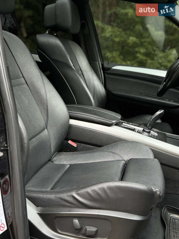 Позашляховик / Кросовер BMW X5 2011 в Києві