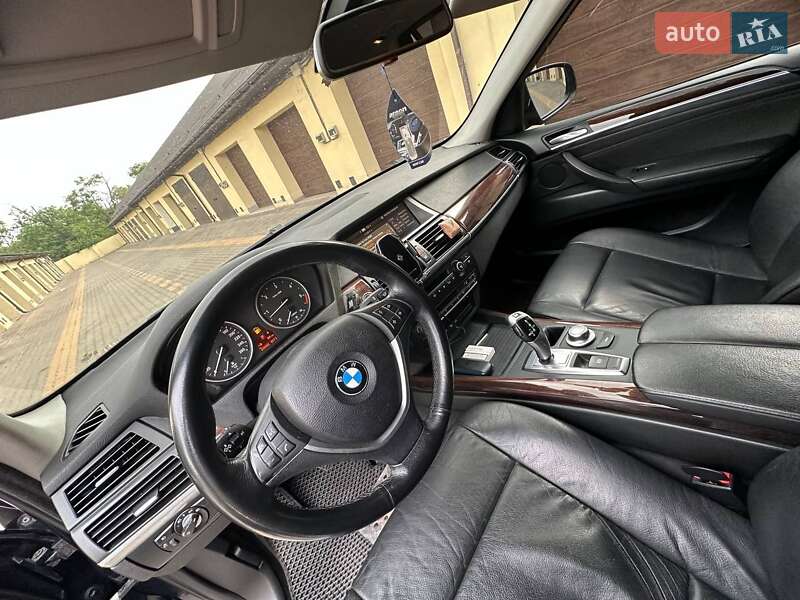 Позашляховик / Кросовер BMW X5 2007 в Ізмаїлі