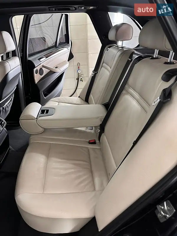 BMW X5 2011 VIN WBAZV41070L457642 фото оголошення 22 з 84