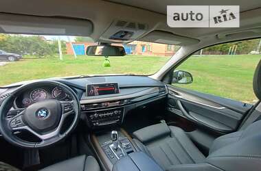 Позашляховик / Кросовер BMW X5 2015 в Лубнах