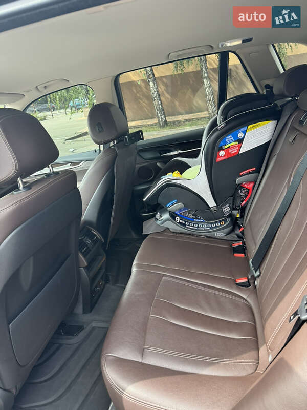 Внедорожник / Кроссовер BMW X5 2015 в Киеве