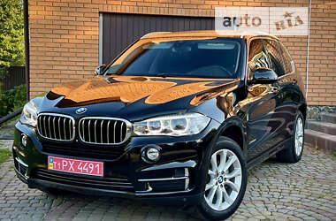 Позашляховик / Кросовер BMW X5 2015 в Луцьку