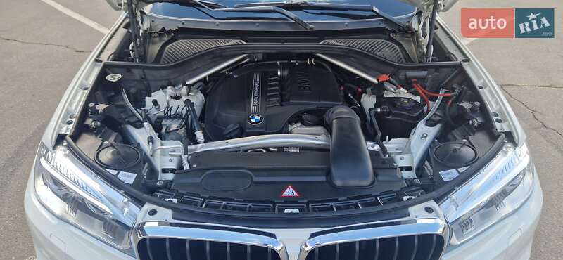 Внедорожник / Кроссовер BMW X5 2015 в Запорожье