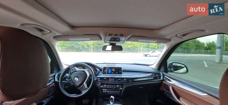 Внедорожник / Кроссовер BMW X5 2015 в Запорожье