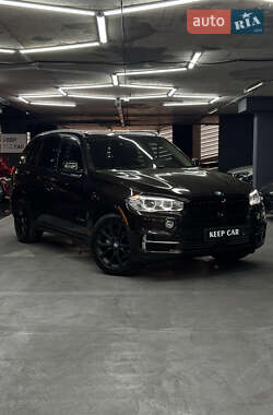 Позашляховик / Кросовер BMW X5 2014 в 