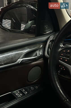 Позашляховик / Кросовер BMW X5 2014 в 